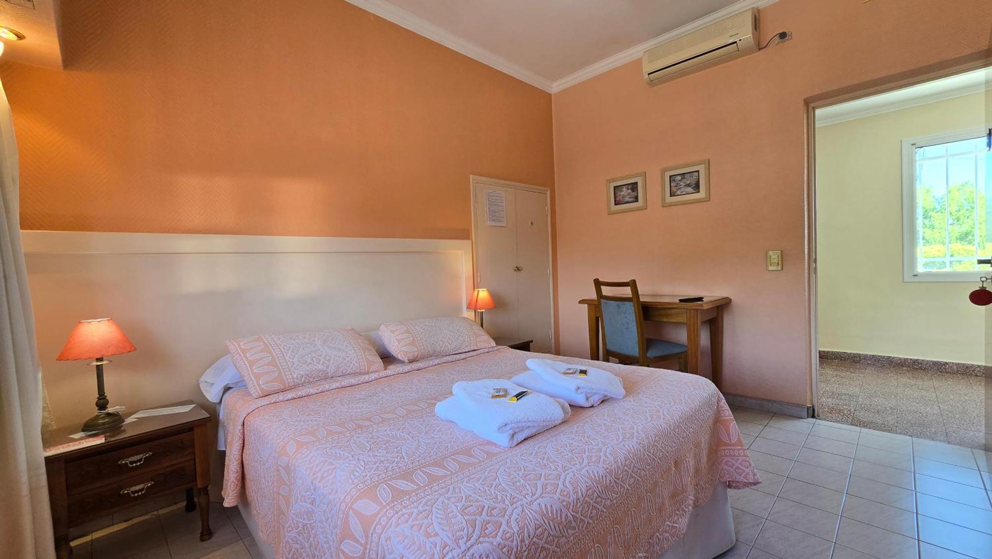 HOTEL ANCONA Rio Colorado RN Exterior foto